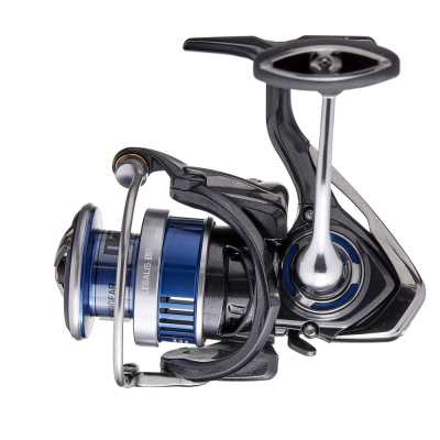 daiwa-legalis-20-lt-4000-dc-olta-makinesi-usa-olta-makineleri-daiwa-79624-18-O