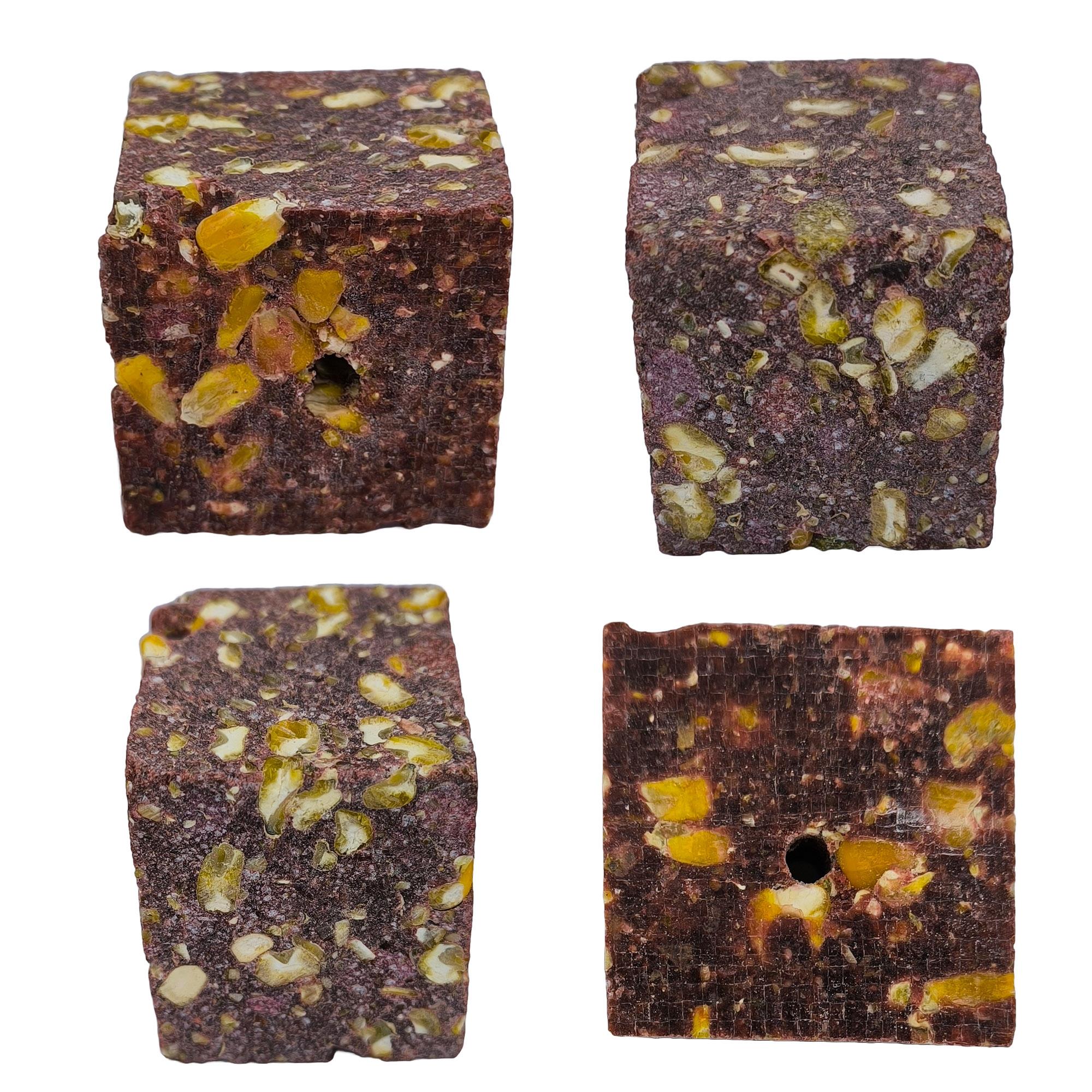 hedyex-5kg-sazan-kuspesi-delikli-kup-cilekli-misir-kuspesi-kare-4426